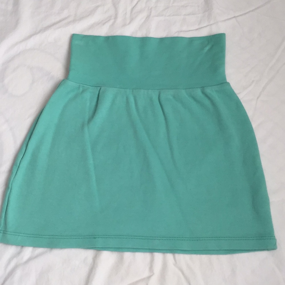 AMERICAN Apparel Mini skirt! TIFFANY BLUE COLOR